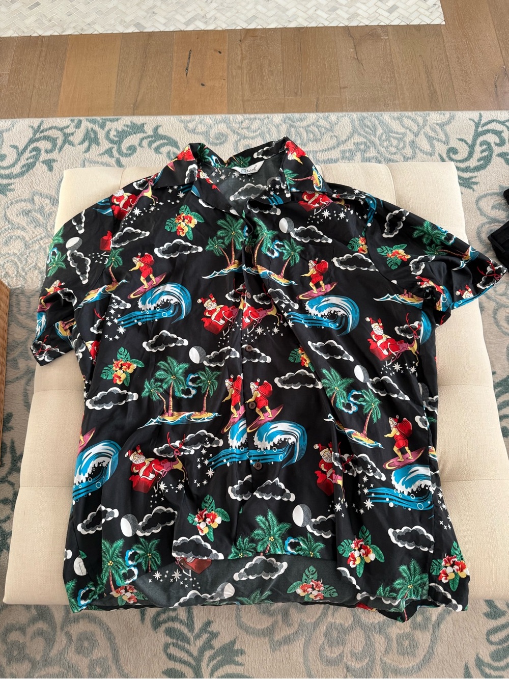 Black Hawaiian Print Short-Sleeve Shirt